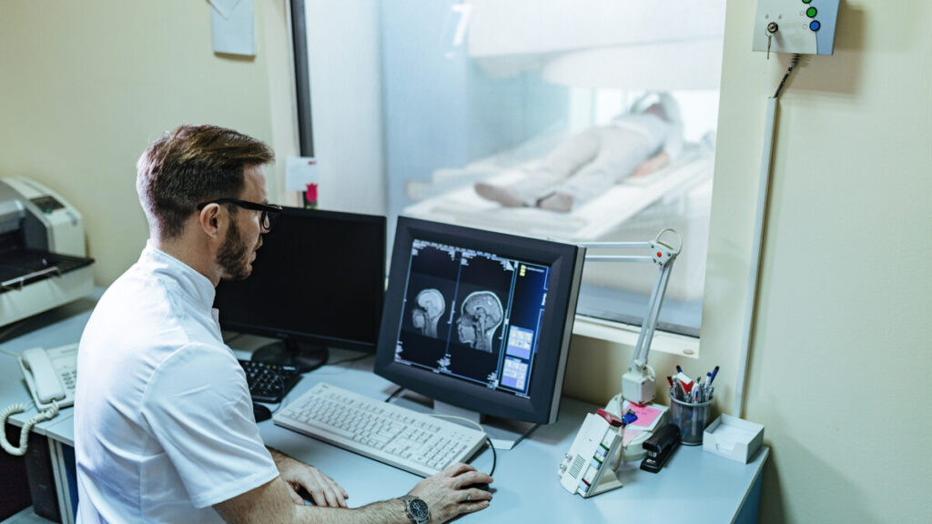Hyperbaric Oxygen Therapy and its Role in Radiation Necrosis